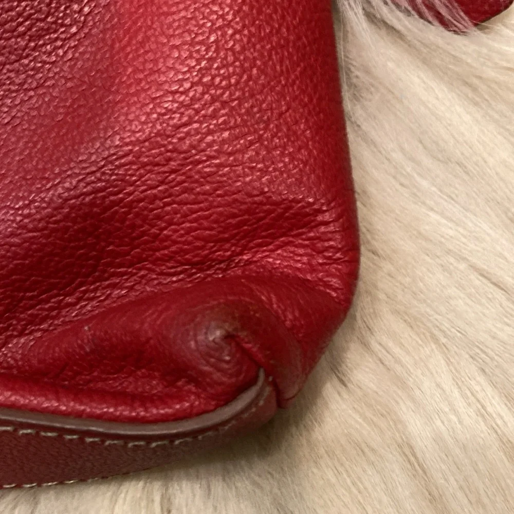 Dooney & Bourke red bag - Picture 4 of 8